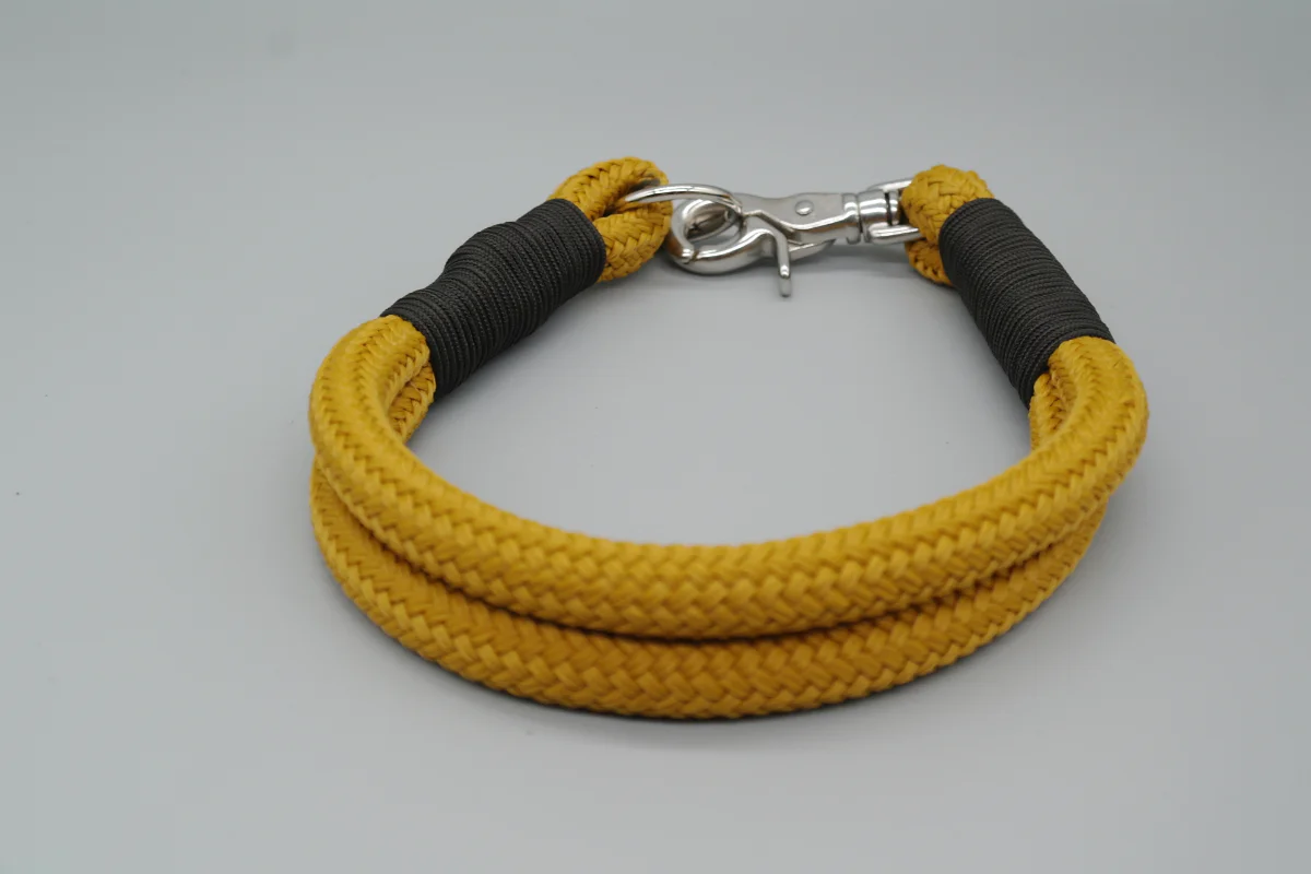 Halsband "Palermo" von LEINENREICH