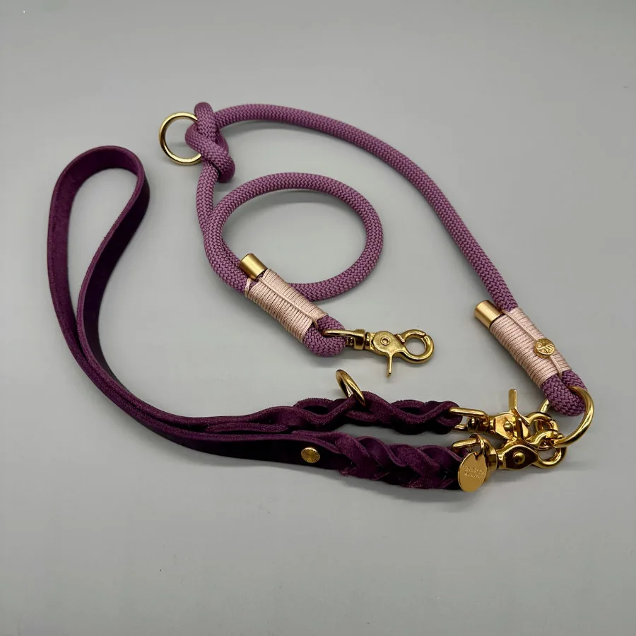 Premium-Wechselleine Ravenna in Aubergine mit Adaptern in Puderrosé und Mauve – Detailansicht 5